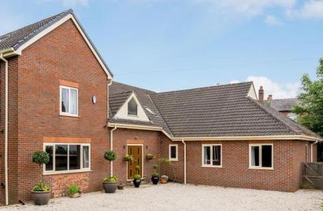 Kolorseal Created Ivory Cream Dream Home